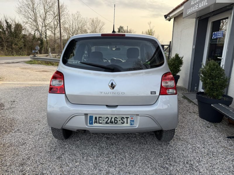 RENAULT TWINGO II 1.2 75 DYNAMIQUE CLIM KIT DISTRIBUTION NEUF  2009