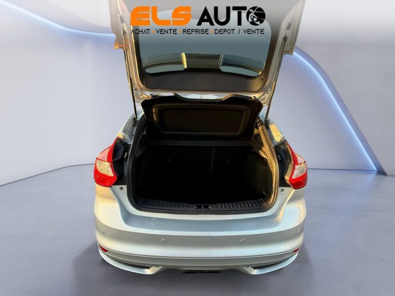 FORD  FOCUS ST 2.0i 250ch 2.Main