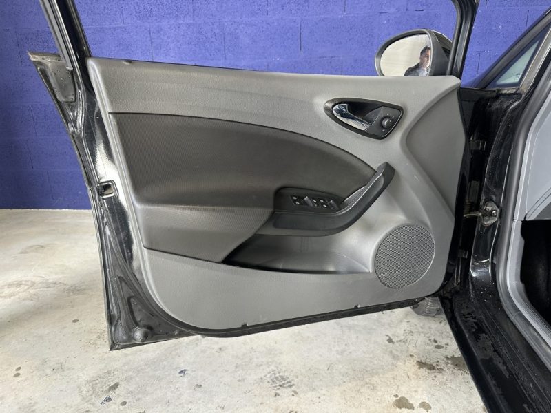 SEAT IBIZA 1.6 TDI 90 BVM 6J COPA / CARPLAY / 2011