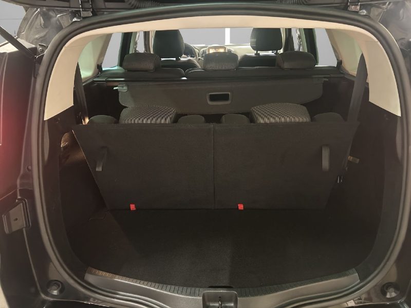 RENAULT GRAND SCÉNIC IV 1.7 BLUE DCI 120 CV *7 PLACES*.