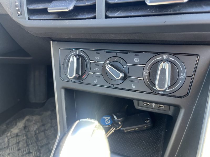 Volkswagen Polo VI 1.0 TSI 95ch R - GARANTIE 12 MOIS / REGULATEUR / RADAR DE STATIONNEMENT