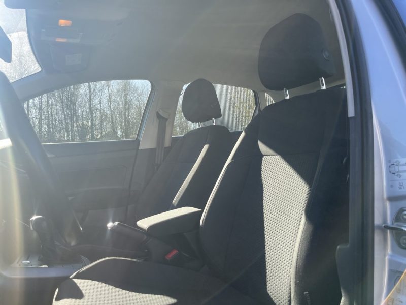 Volkswagen Polo VI 1.0 TSI 95ch R - GARANTIE 12 MOIS / REGULATEUR / RADAR DE STATIONNEMENT