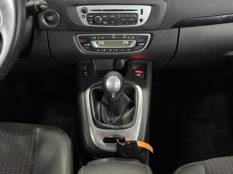 RENAULT SCENICIII 1.5 DCI 110CH ENERGY ZEN ECO² 5 PLACES 2014