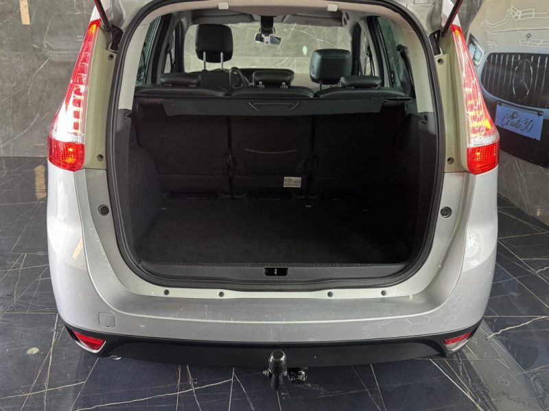 RENAULT SCENICIII 1.5 DCI 110CH ENERGY ZEN ECO² 5 PLACES 2014