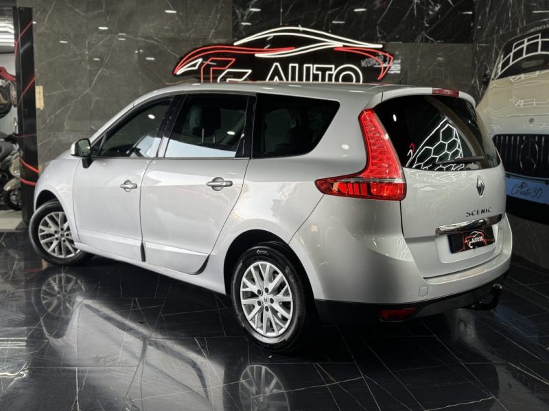 RENAULT SCENICIII 1.5 DCI 110CH ENERGY ZEN ECO² 5 PLACES 2014