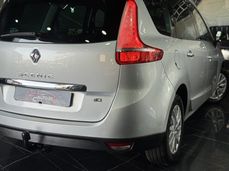 RENAULT SCENICIII 1.5 DCI 110CH ENERGY ZEN ECO² 5 PLACES 2014