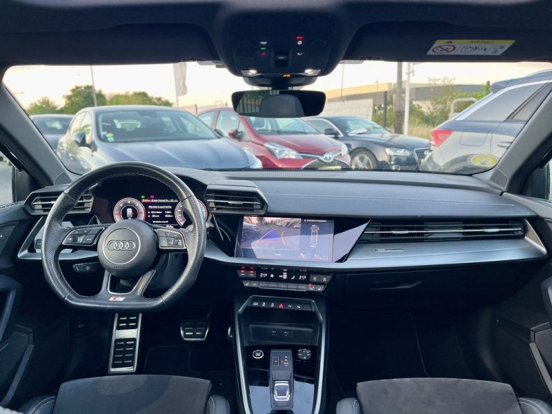 AUDI A3 SPORTBACK 2.0 35 TDI S-LINE 150ch / TOIT OUVRANT