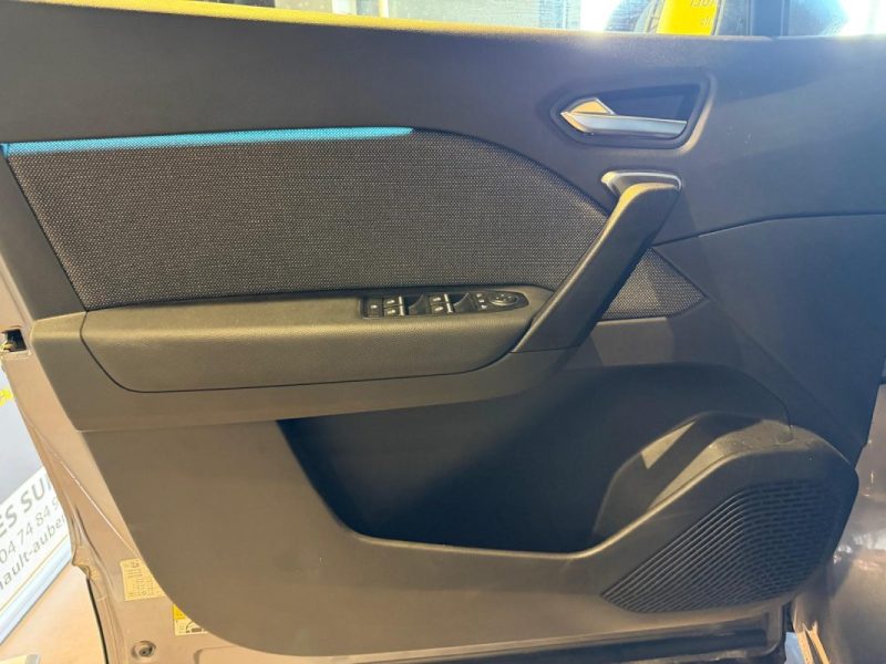 RENAULT CAPTUR 1.6 E-TECH 145 TECHNO 