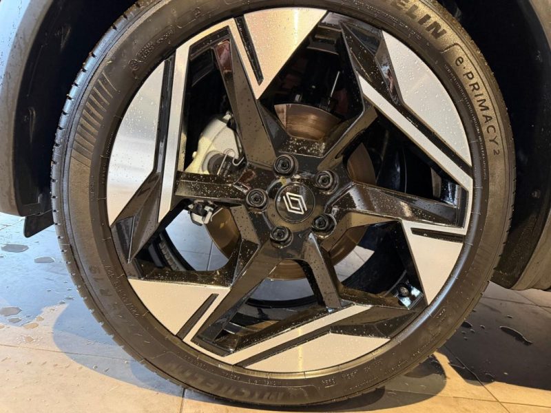 RENAULT SYMBIOZ E-TECH 145 ICONIC