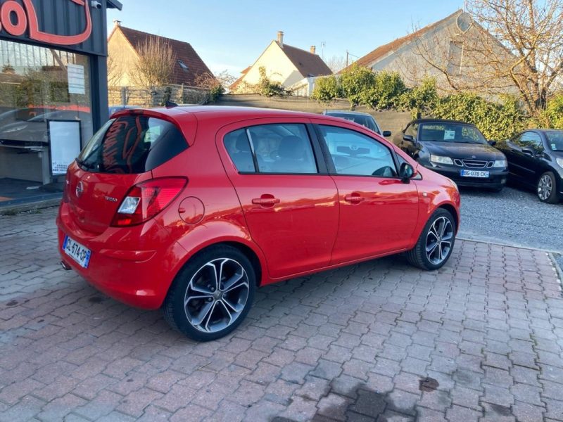 OPEL CORSA D 1.4L i Turbo 120cv COSMO Gps_Semi cuir / Révisée&Garantie 