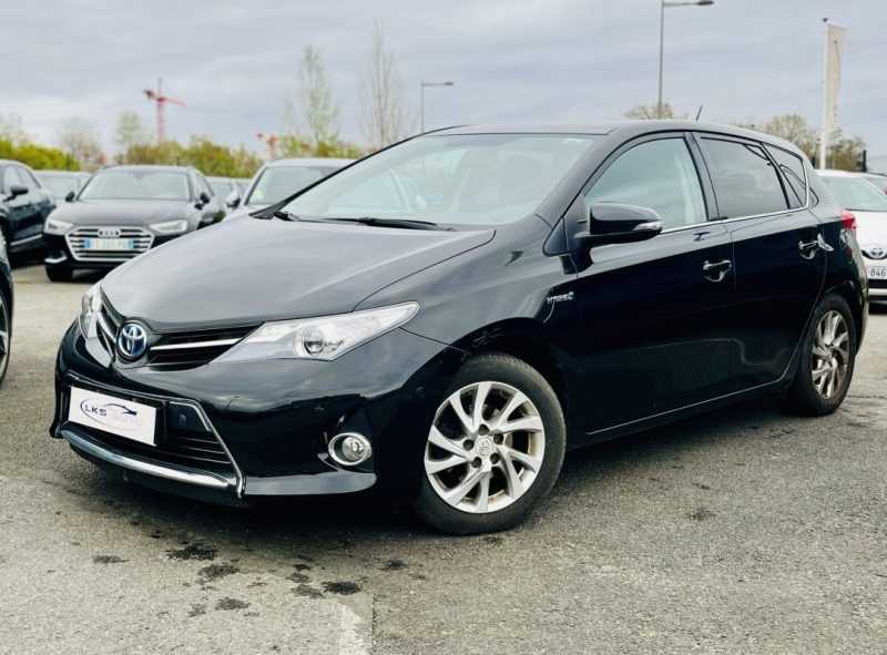 TOYOTA AURIS 1.8 HYBRID 136h DYNAMIC BUSINESS