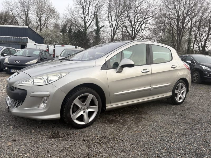 PEUGEOT 308 I 1.6 HDI 110cv Féline garantie 12 mois