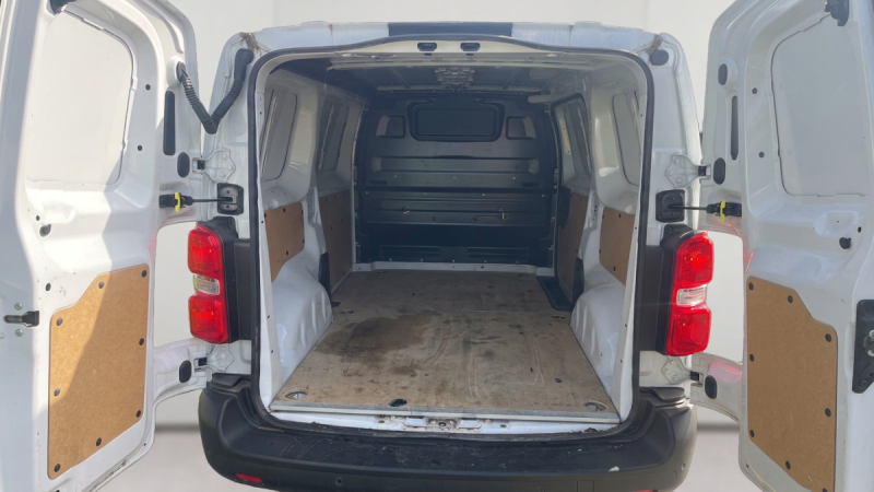 CITROEN JUMPY M 2.0 L BLUEHDI 145 ch PACK PREMIUM CONNECT