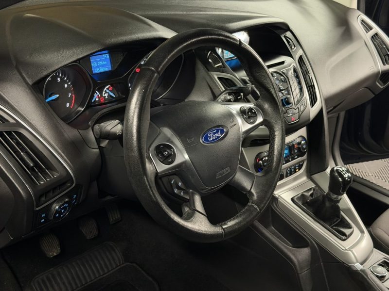 FORD FOCUS 3 III 1.0 ECOBOOST 100 Cv 35 800 Kms ORIGINE FRANCE / CRIT AIR 1 - GARANTIE 1 AN