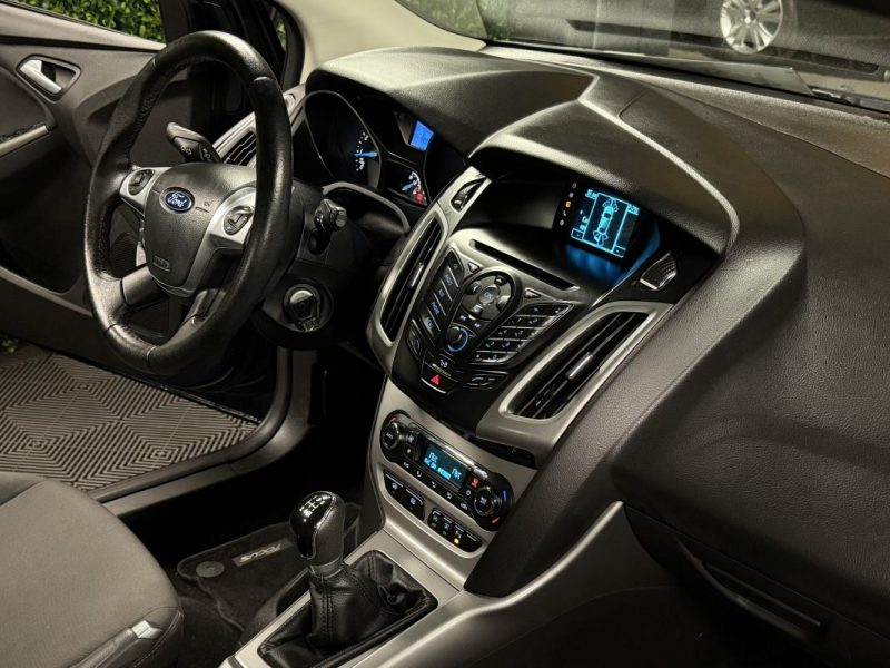 FORD FOCUS 3 III 1.0 ECOBOOST 100 Cv 35 800 Kms ORIGINE FRANCE / CRIT AIR 1 - GARANTIE 1 AN