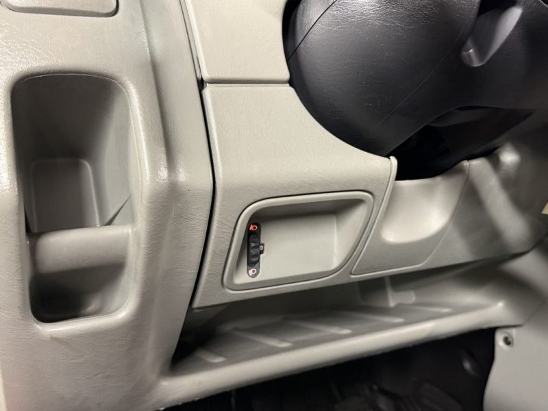 RENAULT TRAFIC II PHASE 2 PASSENGER 2.0 DCI 90 Cv L1H1 67 100 Kms 1ERE MAIN - Garantie 1 an