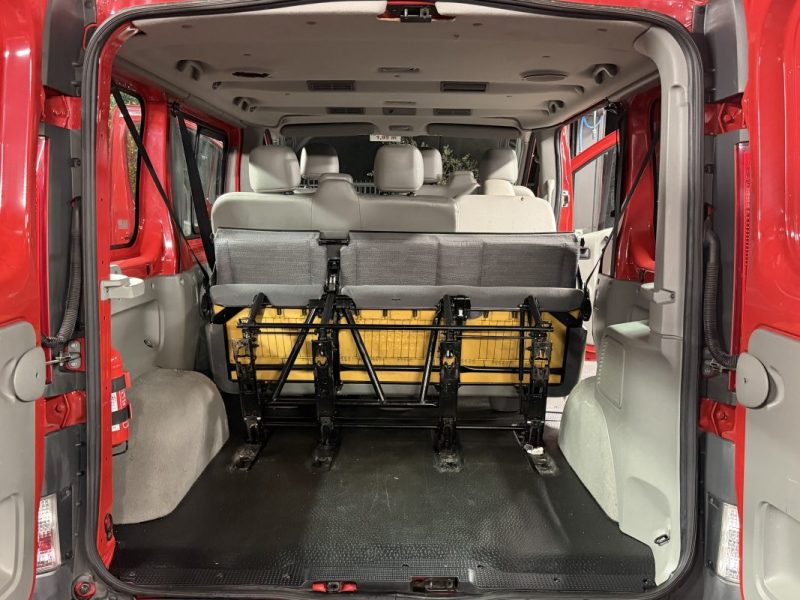 RENAULT TRAFIC II PHASE 2 PASSENGER 2.0 DCI 90 Cv L1H1 67 100 Kms 1ERE MAIN - Garantie 1 an