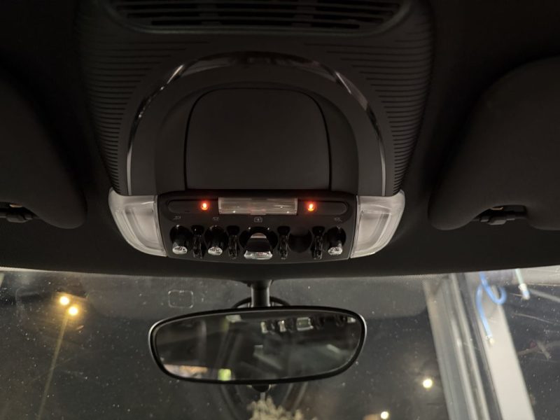 MINI MINI III COOPER F56 Edition SHOREDITCH 1.5 136 GPS / TOIT OUVRANT PANORAMIQUE - GARANTIE 1 AN