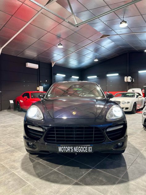 PORSCHE CAYENNE 4.8 V8 TURBO TIPTRONIC S  MOTEUR CHANGER NEUF PORSCHE