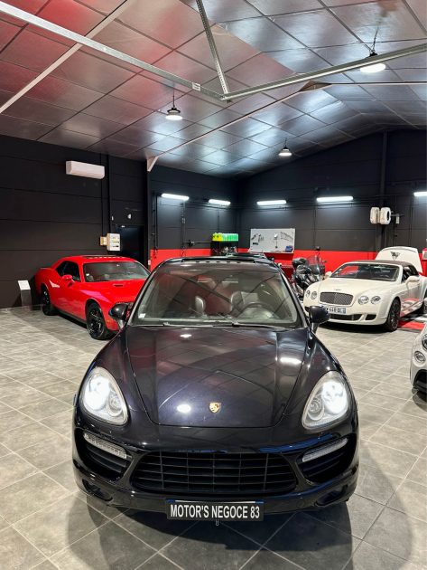 PORSCHE CAYENNE 4.8 V8 TURBO TIPTRONIC S  MOTEUR CHANGER NEUF PORSCHE