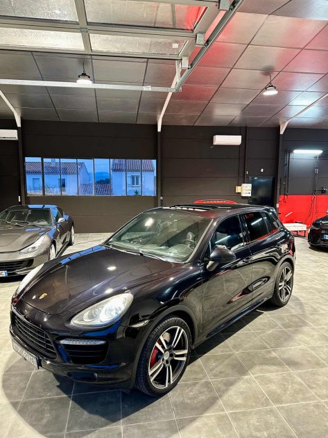 PORSCHE CAYENNE 4.8 V8 TURBO TIPTRONIC S  MOTEUR CHANGER NEUF PORSCHE