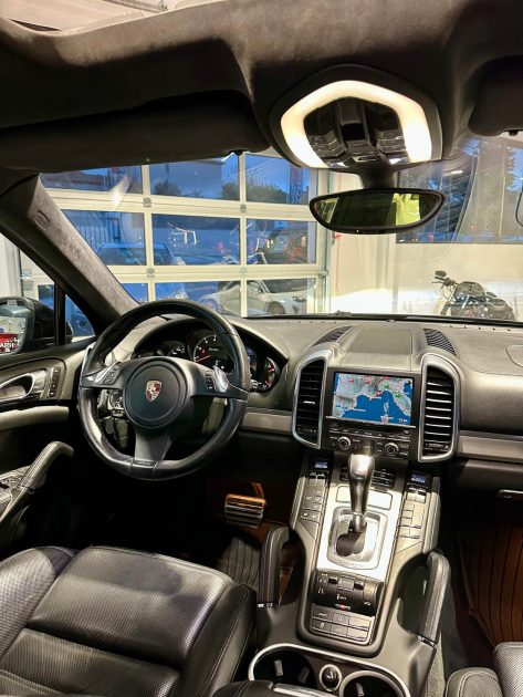 PORSCHE CAYENNE 4.8 V8 TURBO TIPTRONIC S  MOTEUR CHANGER NEUF PORSCHE