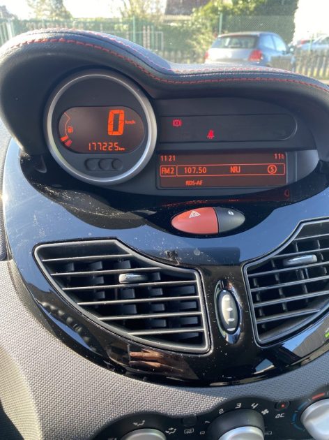 RENAULT  TWINGO 1.5 DCI 2012