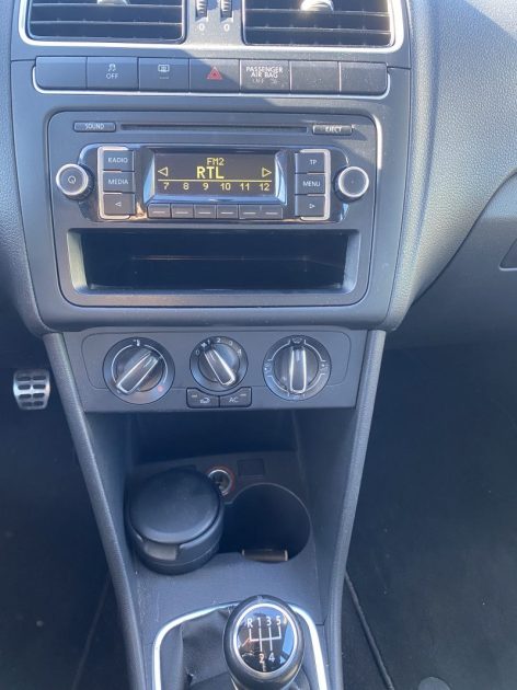 VOLKSWAGEN POLO V  1.6 TDI (90CH) 2011