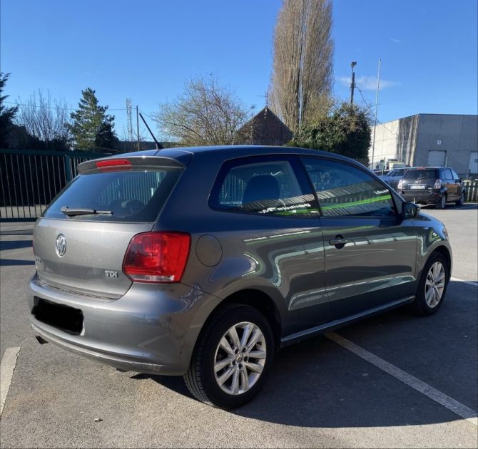 VOLKSWAGEN POLO V  1.6 TDI (90CH) 2011