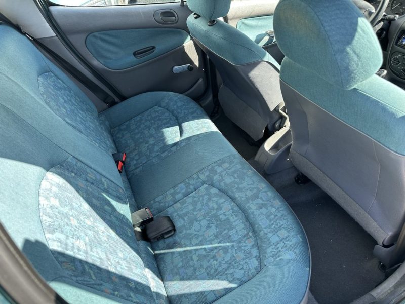 PEUGEOT 206 1.4I  8V 75 CV  XT PREMIUM Garantie