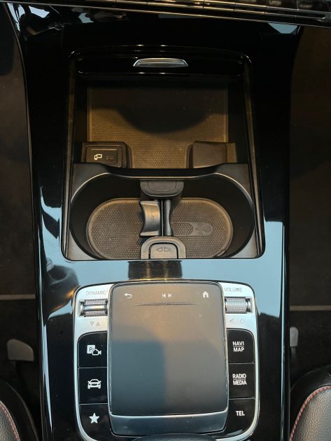 MERCEDES CLASSE A 200D AMG LINE 8G DCT- TOIT OUVRANT- CARPLAY  