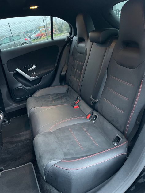 MERCEDES CLASSE A 200D AMG LINE 8G DCT- TOIT OUVRANT- CARPLAY  