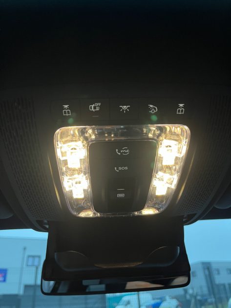 MERCEDES CLASSE A 200D AMG LINE 8G DCT- TOIT OUVRANT- CARPLAY  