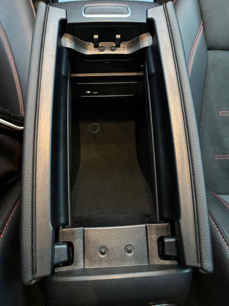 MERCEDES CLASSE A 200D AMG LINE 8G DCT- TOIT OUVRANT- CARPLAY  