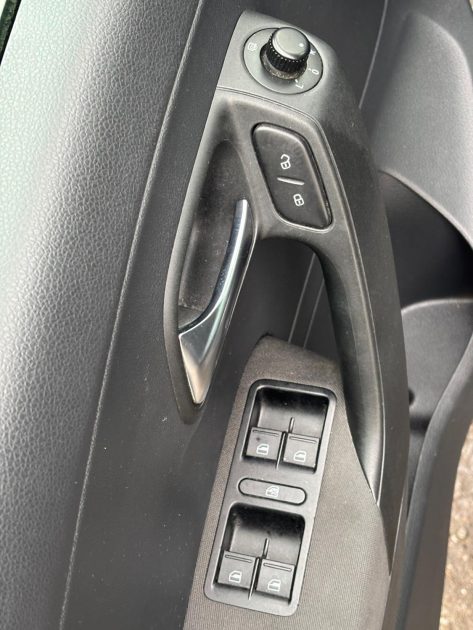 VOLKSWAGEN POLO V PREMIERE MAIN 1.2 70CV 
