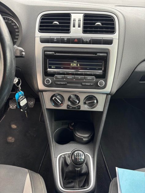 VOLKSWAGEN POLO V PREMIERE MAIN 1.2 70CV 