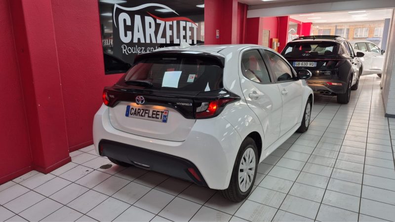 TOYOTA YARIS 4 BERLINE 116cv DYNAMIC/1 ERE MAIN/TVA RECUPERABLE