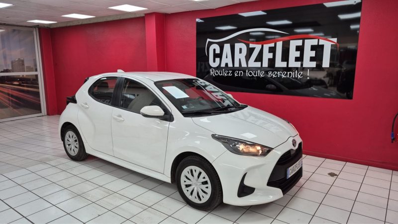 TOYOTA YARIS 4 BERLINE 116cv DYNAMIC/1 ERE MAIN/TVA RECUPERABLE