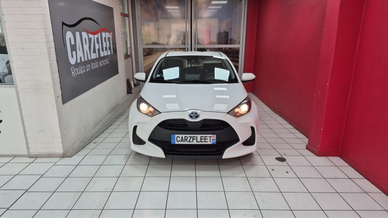 TOYOTA YARIS 4 BERLINE 116cv DYNAMIC/1 ERE MAIN/TVA RECUPERABLE