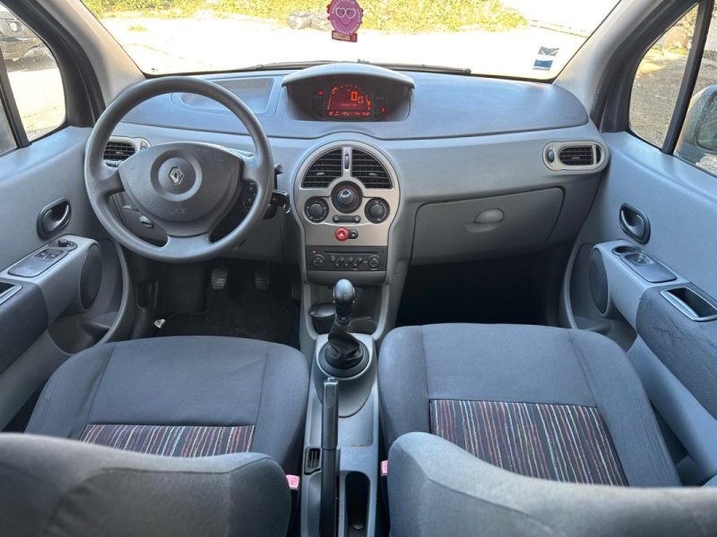RENAULT MODUS GRAND MODUS 1.2 2010