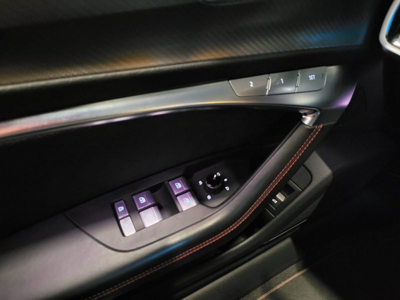 AUDI RS6 AVANT C8 600ch V8 Quattro TIPTRONIC 8 / TOIT OUVRANT + 1ER MAIN + PAS DE MALUS + B&O /