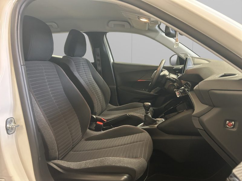 PEUGEOT 2008 1.5 BLUE HDI 110 CV  