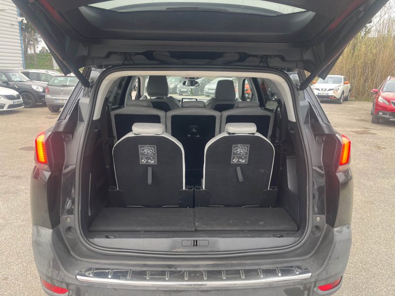 PEUGEOT 5008 II 1.6 BLUEHDI 120CH S&S BVM6 ALLURE 210MKM