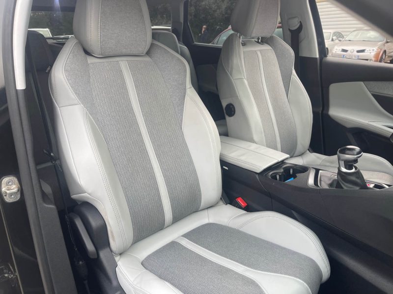 PEUGEOT 5008 II 1.6 BLUEHDI 120CH S&S BVM6 ALLURE 210MKM