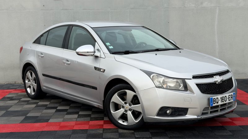 CHEVROLET CRUZE 2.0 VCDI 163 Cv LT 