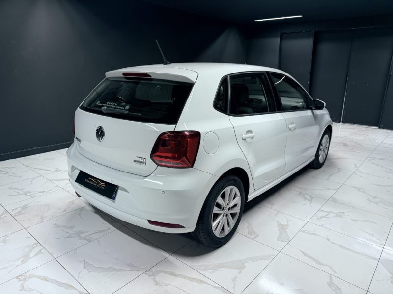 VOLKSWAGEN POLO 1.4 TDI 90CH BLUEMOTION TECHNOLOGY CONFORTLINE BUSINESS 5P 2015
