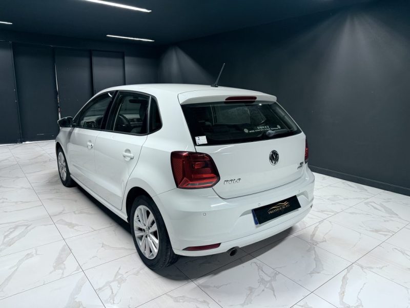 VOLKSWAGEN POLO 1.4 TDI 90CH BLUEMOTION TECHNOLOGY CONFORTLINE BUSINESS 5P 2015