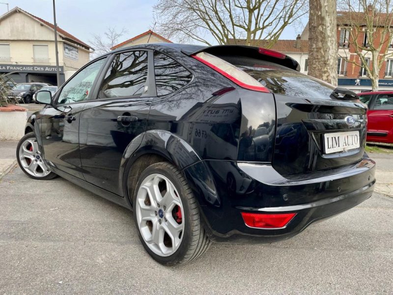 FORD FOCUS 1.8 TDCI 115 GHIA 