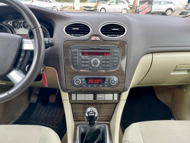 FORD FOCUS 1.8 TDCI 115 GHIA 