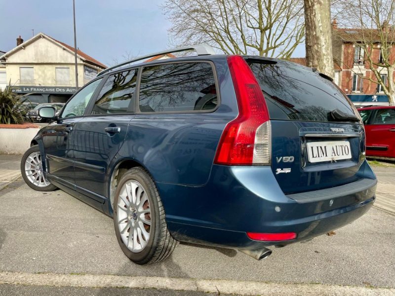 VOLVO V50 2.4 D5 180 SUMMUM 